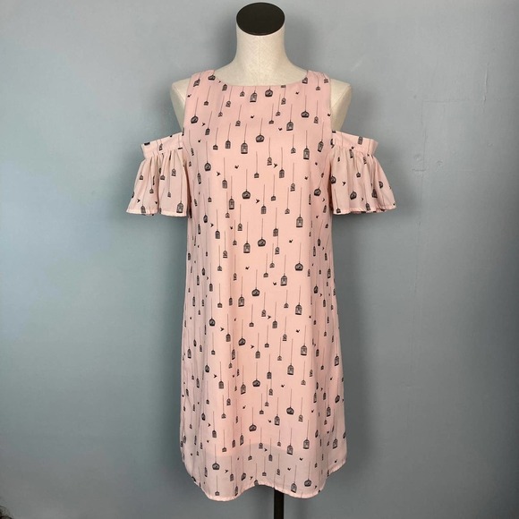 city Streets Bird Cage Pink Cold Shoulder Chiffon Overlay Shift Dress Size 6 - Picture 1 of 11